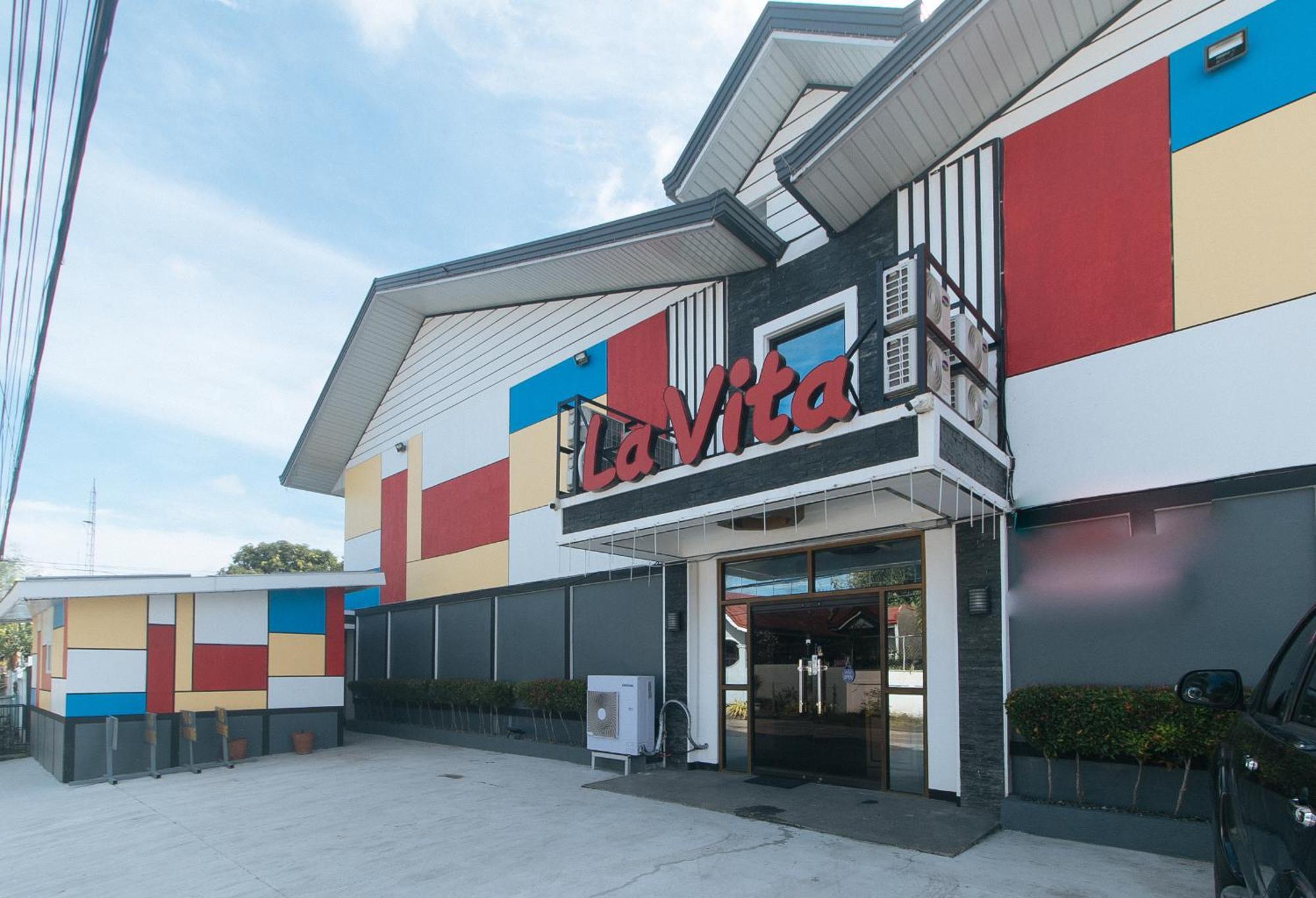 Lavita By Reddoorz Angeles Exteriér fotografie